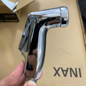 Ảnh chụp Vòi xịt toilet INAX CFV-105MP dây trơn mạ Cr Ni cao cấp-2