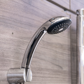 Hộp sản phẩm Vòi hoa sen INAX BFV-1403S-4C nóng lạnh tay mạ Crom